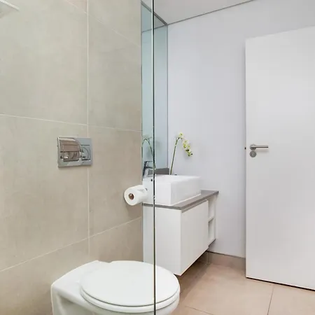 Backup-Powered Luxury Ny City Apartment At Table Mountain Cidade Do Cabo Exterior foto