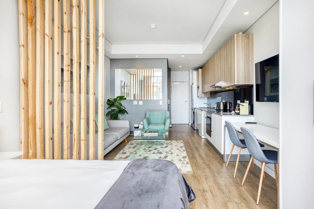 Backup-powered Luxury Ny At Table Mountain Apartamento