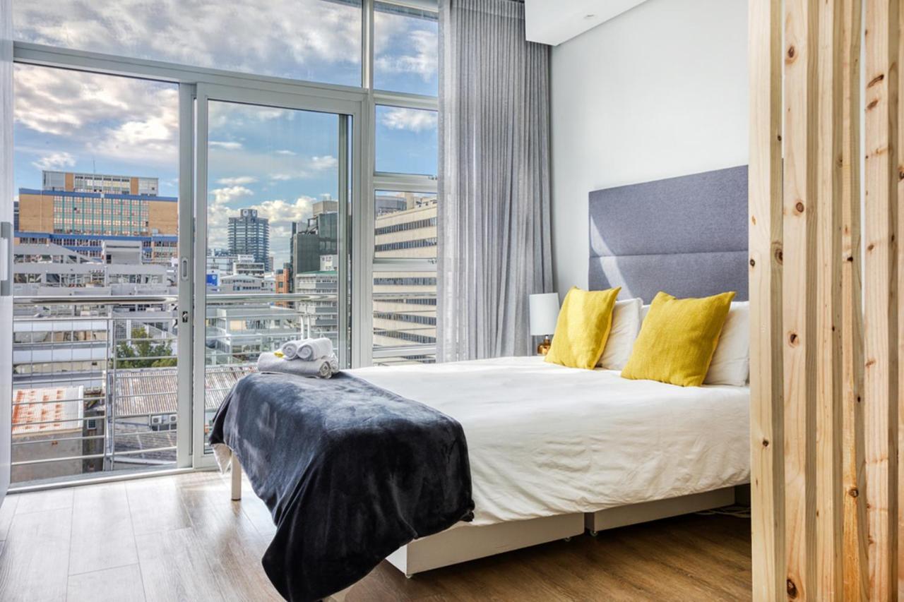Backup-powered Luxury Ny At Table Mountain Apartamento